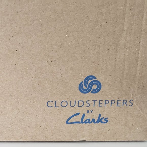 NWT: Clarks Women's Step Glow Jade Loafer Flat, Leopard Print Size 9W - Picture 2 of 9